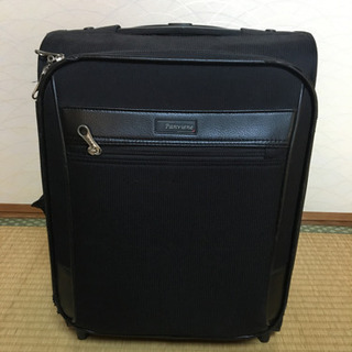 キャリーケース