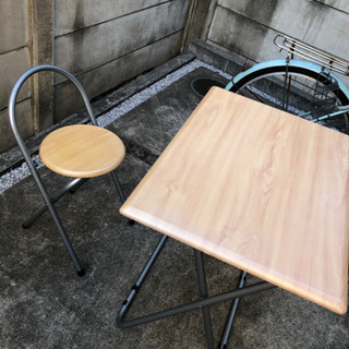 【急ぎ】譲ります　折り畳みデスク&イスセットの画像