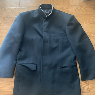 学生服
