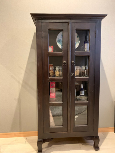 木製キャビネット