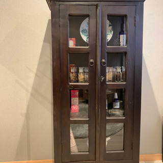 木製キャビネット　フローラルインレイ象嵌細工 木製キャビネット フローラルインレイ象嵌細工