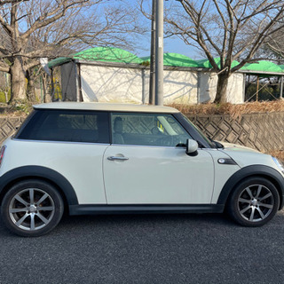 ミニクーパー　　低燃費　マニュアル　車検付き　実動