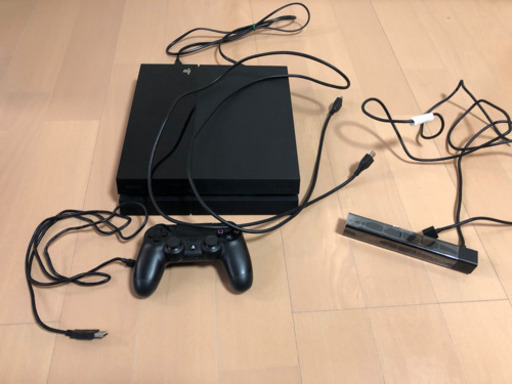 さらに！さらに！値引きしました‼️PS4箱付き&ソフトセット！！