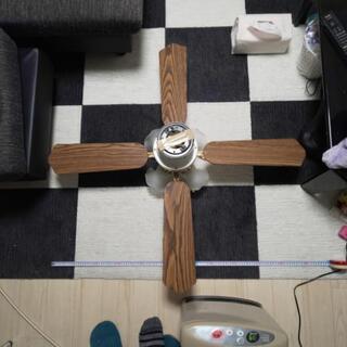 シーリングライト*丸い照明2個まとめてさしあげますの画像