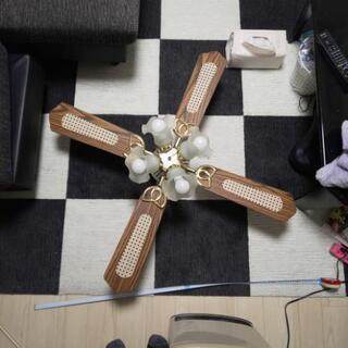 シーリングライト*丸い照明2個まとめてさしあげますの画像