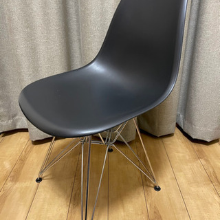 ハーマンミラー イームズ プラスチック シェルチェア ブラック Herman Miller Eames Shell 椅子