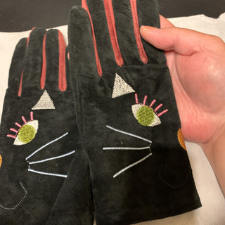キャセリーニ猫の手袋の画像