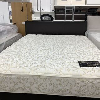 抜群の感触!!KINGSDOWN(キングスダウン)のダブルベッド!!【トレファク愛知蟹江店】の画像