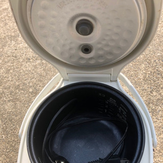 炊飯器　3号炊きの画像