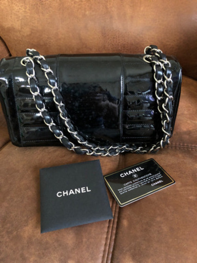 CHANELチェーンバッグ