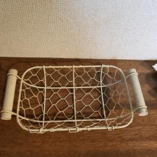 ワイヤーカゴの画像