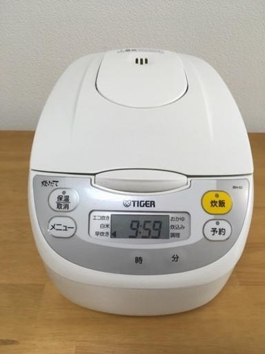 【商談中】タイガー　5.5合　炊飯器　2019年製