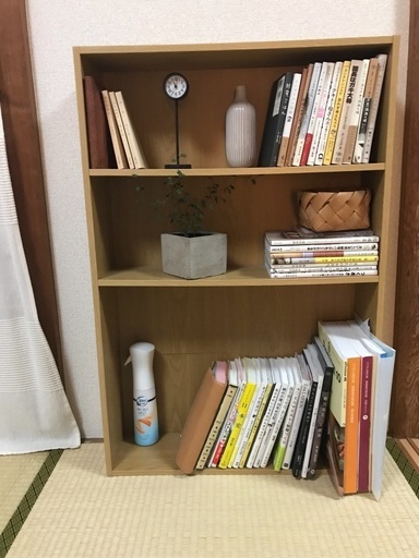 本棚　収納棚