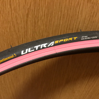定価6000円　新品タイヤ　700×23c  Continental ULTRA SPORTS 2の画像