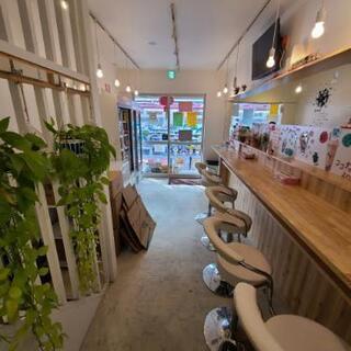 ダイニングバー、オープニングスタッフ、コックさん料理できる人優先の画像