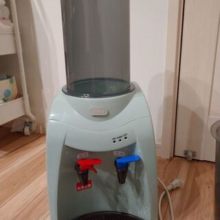 決まりました ウォーターサーバー ペットボトルタイプ