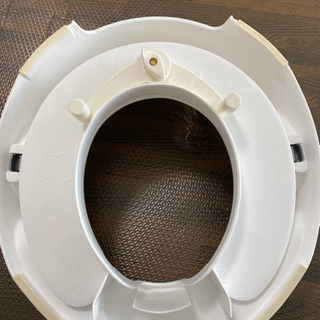 【無料】【ほぼ未使用・クリーニング済】補助便座の画像