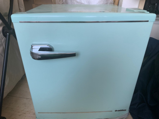 1ドア小型冷蔵庫(使用感有)