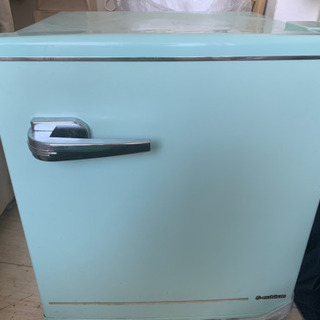 1ドア小型冷蔵庫(使用感有)