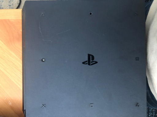 PS4 Pro 1TB ジェットブラック本体　　4K