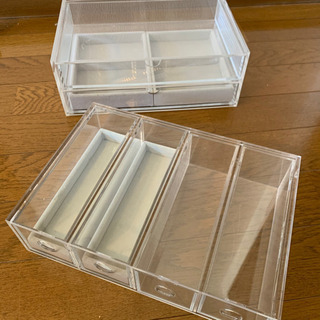総額　約7,000円　無印良品　アクリケース