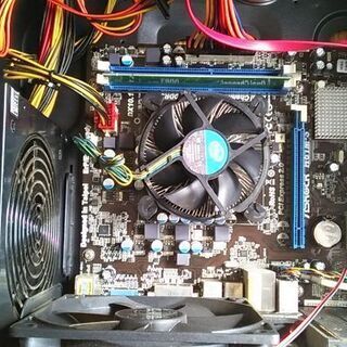 ミドルタワー CPU、マザーボード、メモリー、DVDドライブ !!の画像