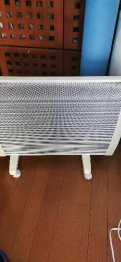 遠赤外線パネルヒーター ソルビエント製