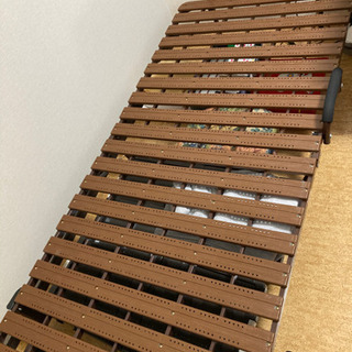 ☆4月4日(日)引き渡し☆折りたたみ 樹脂すのこベッド シングル...