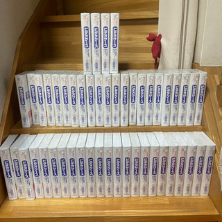 ビデオケース48個