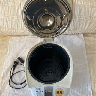 Panasonic ポット　ホワイト　NC-EJ302 　取りに来てくださる方限定。の画像