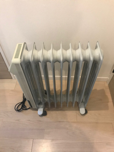 オイルヒーター　フィリップス　1300Wタイプ