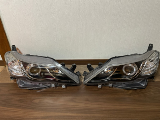 GRX130 前期　社外ヘッドライト　値引きしました。