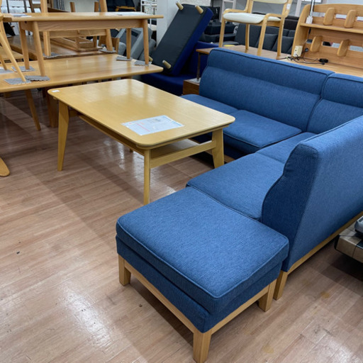 ?ラインのお友達追加で3%OFF?新品リビングダイニングソファ＋スツールセット ニトリブルー色 定価・84,184円【机別売】?自社配