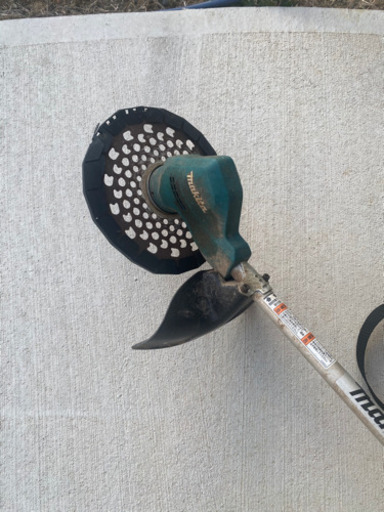 マキタ　仮払機　草刈機