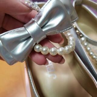 ジェニー  フォーマルシューズ  21cmの画像