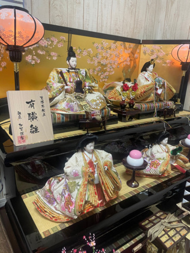 雛人形　有織雛　加賀謹製　3段　本手手描蒔絵屏風(金沢金箔)