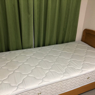 シングルベッドの画像