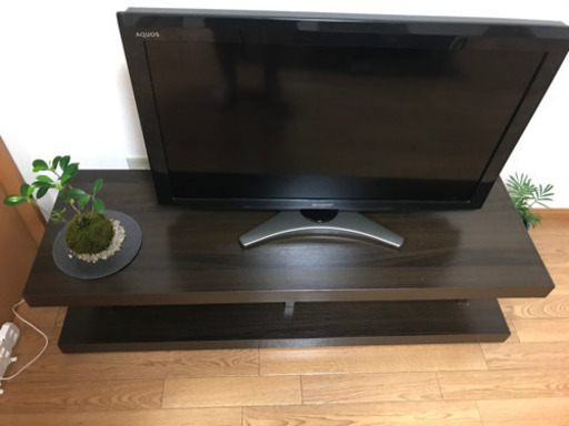 テレビ台　ロータイプ