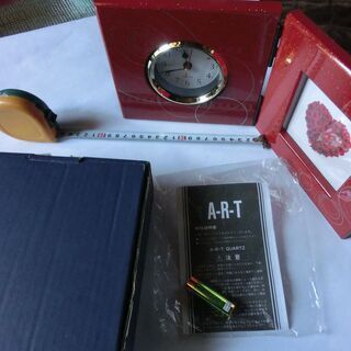 ⭐屏風型、置き時計⭐使用感なし（箱、説明書）★お部屋のアクセント★写真入れられます。レッド模様柄カラー★👉お手数おかけしたします、プロフィール必読です。の画像