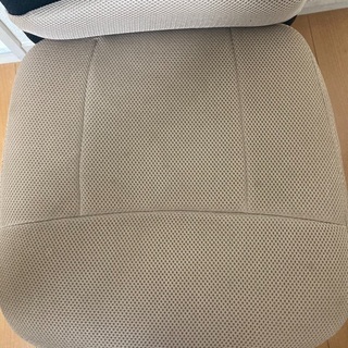ニトリの定価4000円のワークチェアの画像