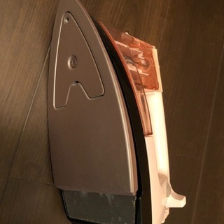 アイロンです。の画像