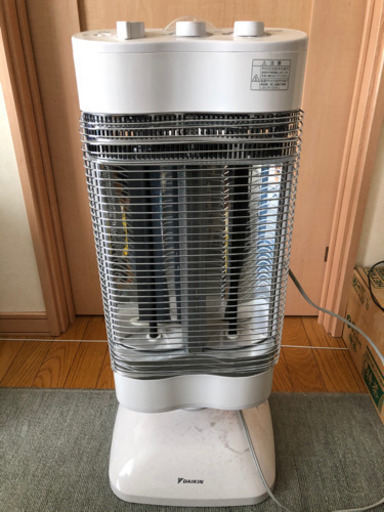 ダイキン　遠赤外線セラムヒート　美品