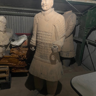 兵馬俑レプリカの画像