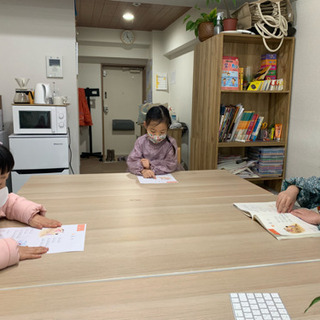 六本木中国語、日本語、英語、美术、数学教室の画像