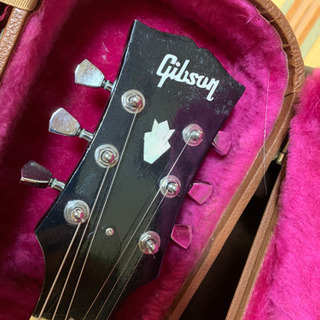エレキギター（ギターはギブソンではありません）Gibsonギブソンギターケース付きの画像
