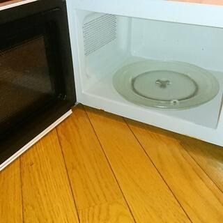 電子レンジ　白／黒　ゼピール　ヘルツフリー　2019年製の画像