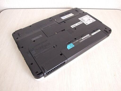 高速SSD120GB搭載　Fujitsu LIFEBOOK AH53/G ノートパソコン　（3751）