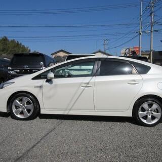 トヨタ　プリウス【自社ローン対応可】★1年保証★ロードサービス付　純正ＨＤＤナビフルセグ・Ｂカメラ・ＬＥＤヘッドライト・ＥＴＣ・１７ＡＷの画像