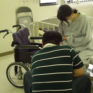 資格の勉強期間中にお給料がもらえる♪ 介護職員初任者研修　受講生募集！の画像