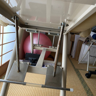 エステ用ベッドの画像